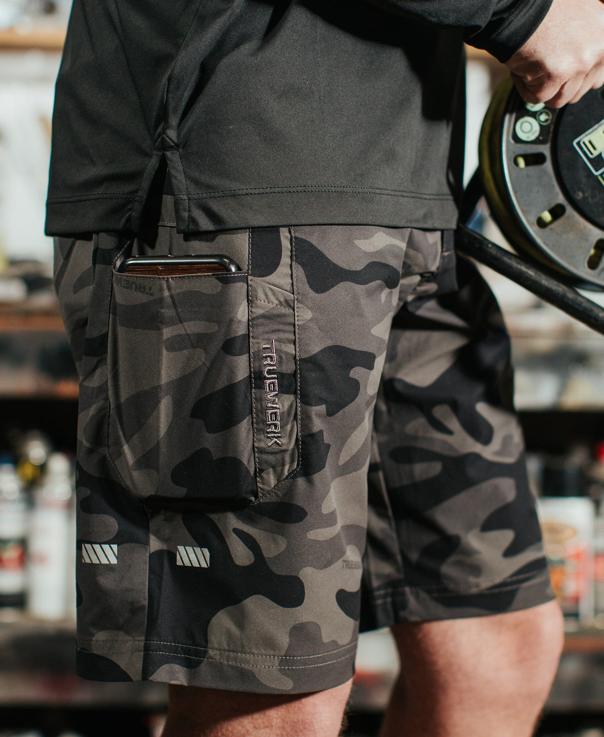 #color_Black Camo